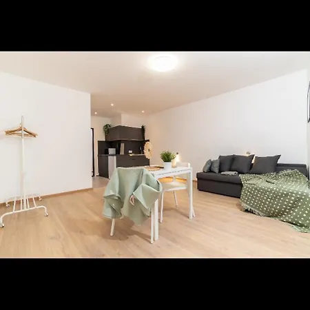 Apartment Klauzal Stret
