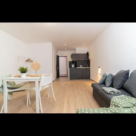 Apartment Klauzal Stret
